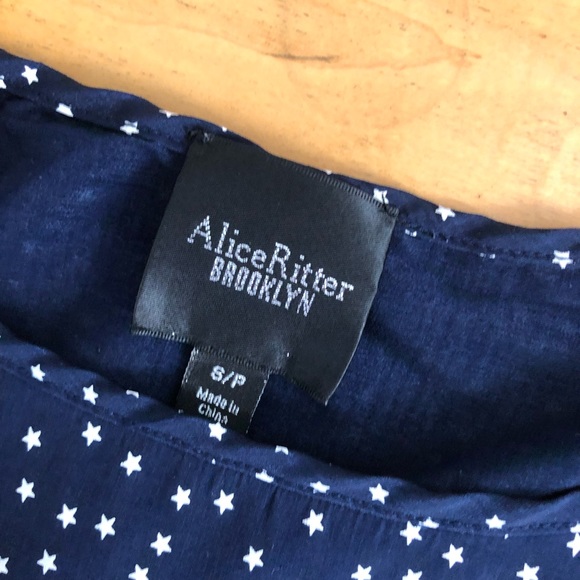 !FINAL CHANCE! Alice Ritter Brooklyn Star Blouse - Picture 6 of 7